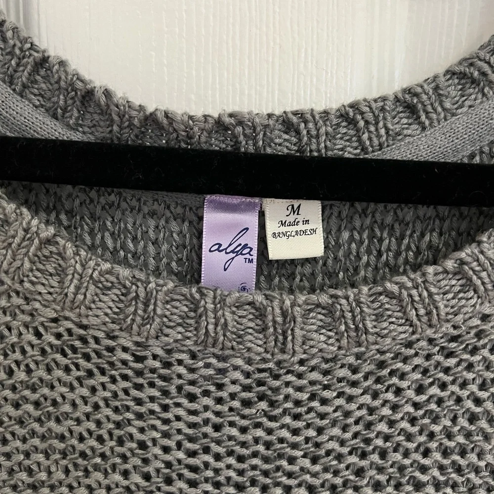 Francesca’s | Alya Knit Sweater - Picture 3 of 9